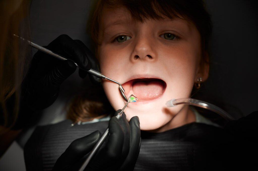 How to Choose the Right Dentist for Pediatric Crowns